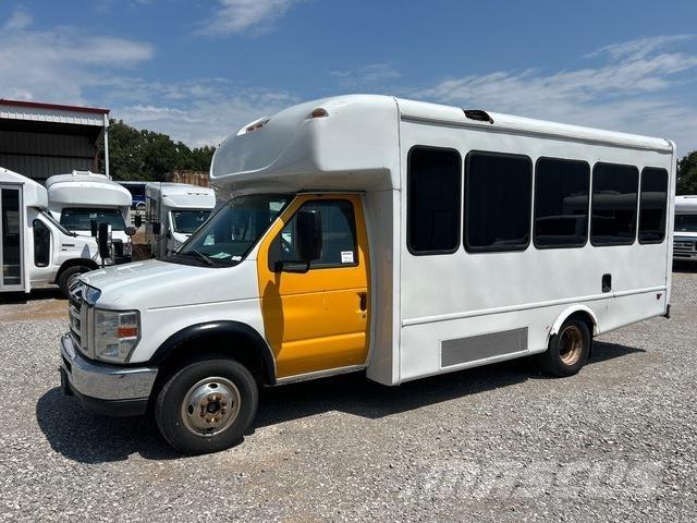 Ford E-350 Mini avtobusi