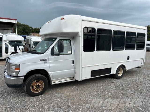Ford E-350 Mini avtobusi
