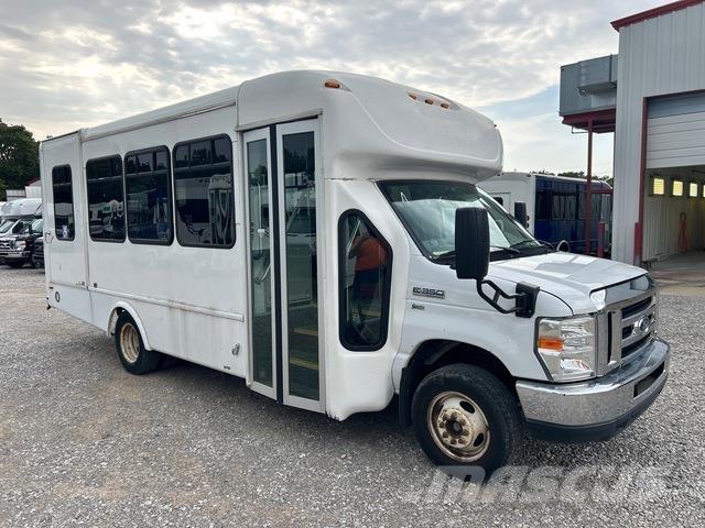 Ford E-350 Mini avtobusi