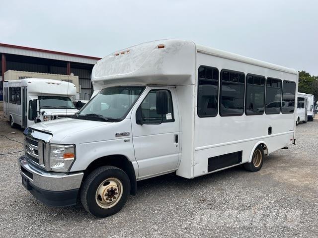 Ford E-350 Mini avtobusi