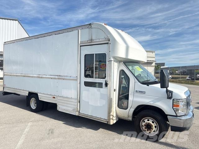 Ford E-350 Zabojni kombi