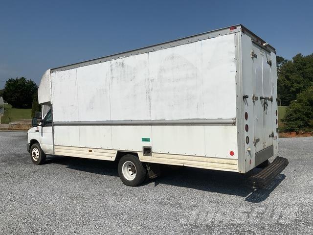 Ford E-350 Tovornjaki zabojniki
