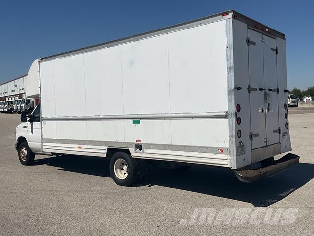 Ford E-350 Tovornjaki zabojniki