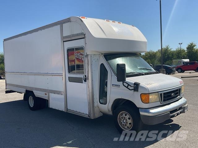 Ford E-350 Tovornjaki zabojniki