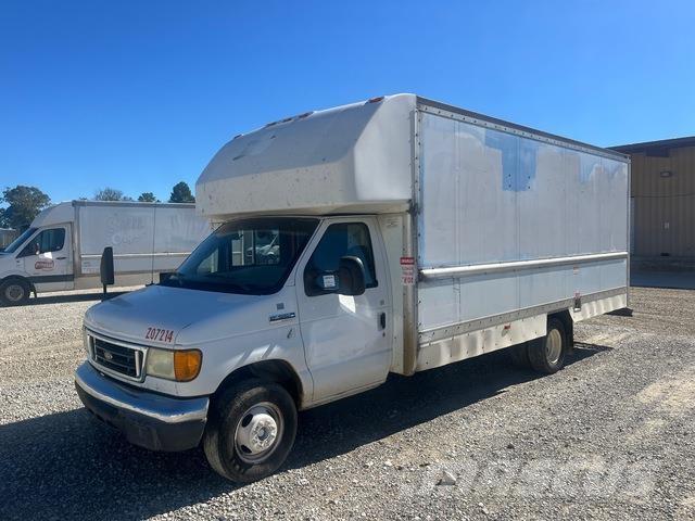 Ford E-350 Zabojni kombi