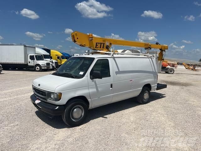 Ford E350 Tovornjaki zabojniki