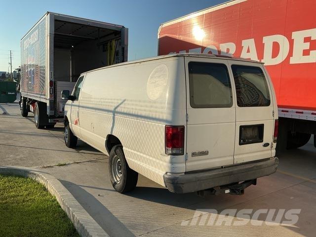 Ford E350 Tovornjaki zabojniki