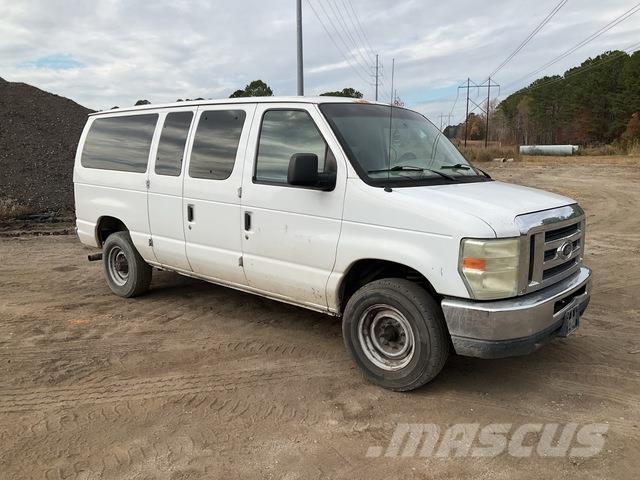 Ford E350 Avtomobili