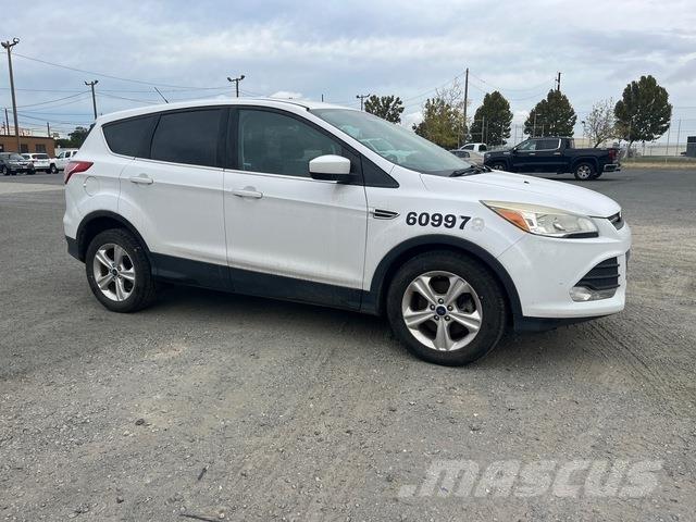 Ford Escape Avtomobili