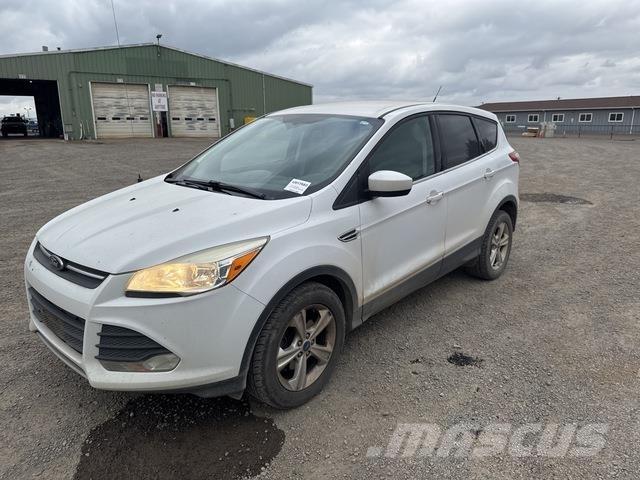Ford Escape Avtomobili
