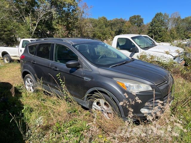 Ford Escape Avtomobili