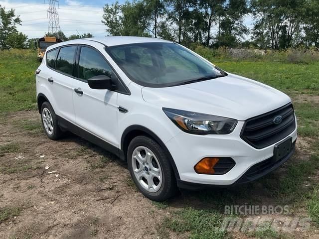 Ford Escape S Avtomobili