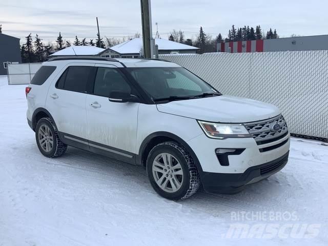 Ford Explorer Avtomobili
