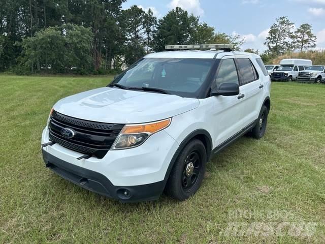 Ford Explorer Avtomobili