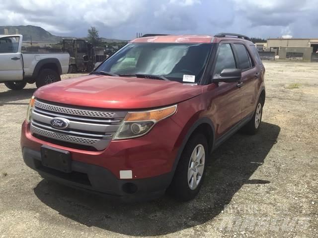 Ford Explorer Avtomobili