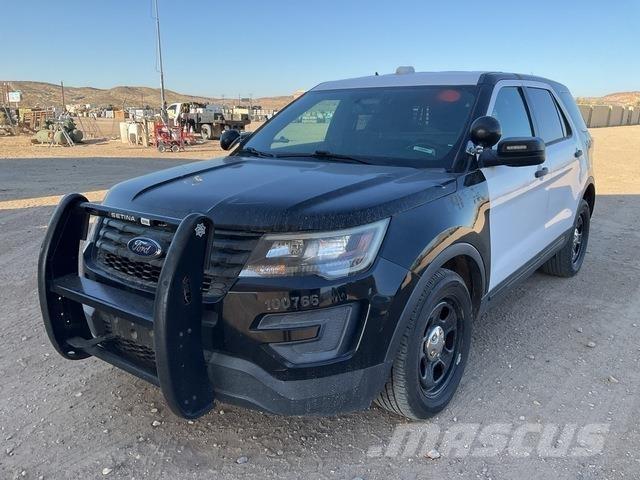 Ford Explorer Avtomobili