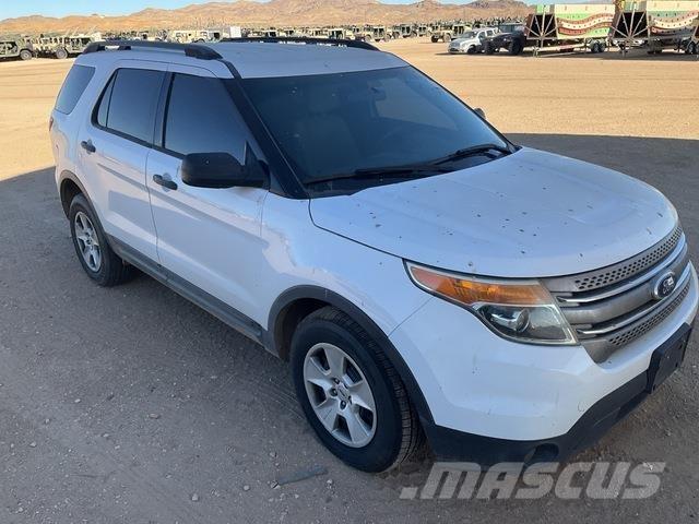 Ford Explorer Avtomobili
