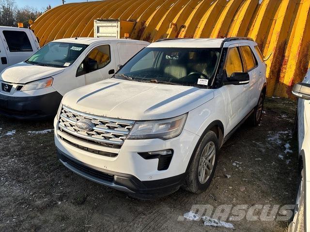 Ford Explorer Avtomobili