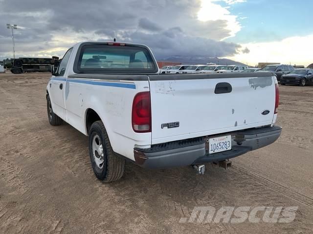 Ford F-150 XL Drugi
