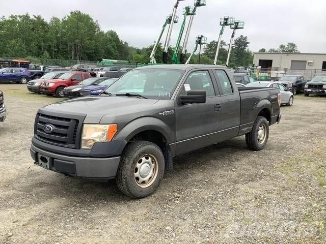 Ford F-150 XL Drugi