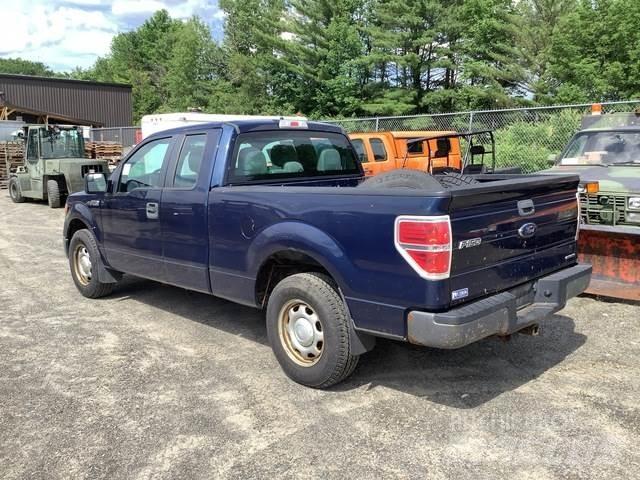 Ford F-150 XL Drugi