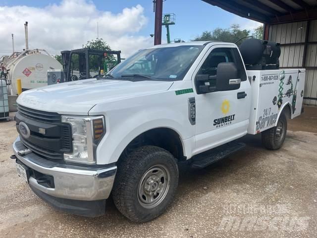 Ford F-250 Drugo