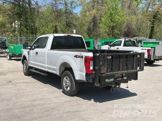 Ford F-250 Drugi