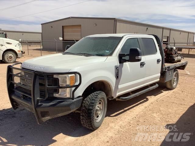 Ford F-250 Tovornjaki s kesonom/platojem