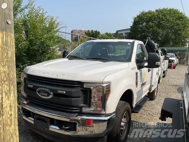 Ford F-250 Komunalna vozila