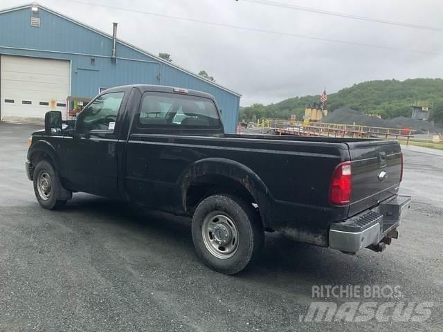 Ford F-250 Drugi