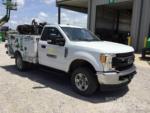 Ford F-250 Komunalna vozila