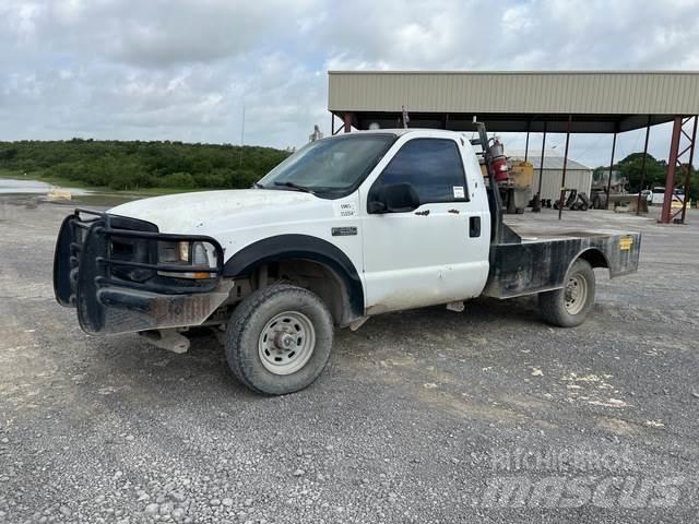 Ford F-250 Tovornjaki s kesonom/platojem
