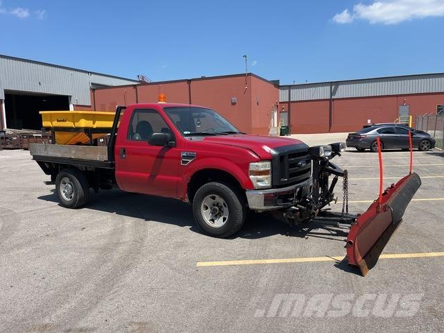 Ford F-250 Snežne deske in plugi