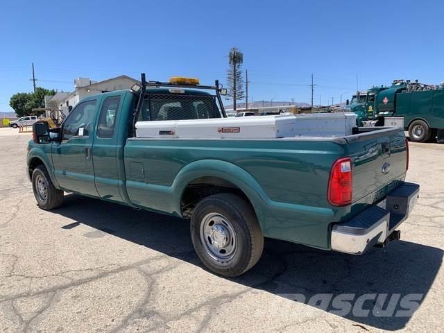 Ford F-250 Drugi