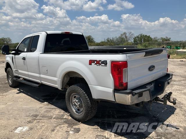Ford F-250 Drugi