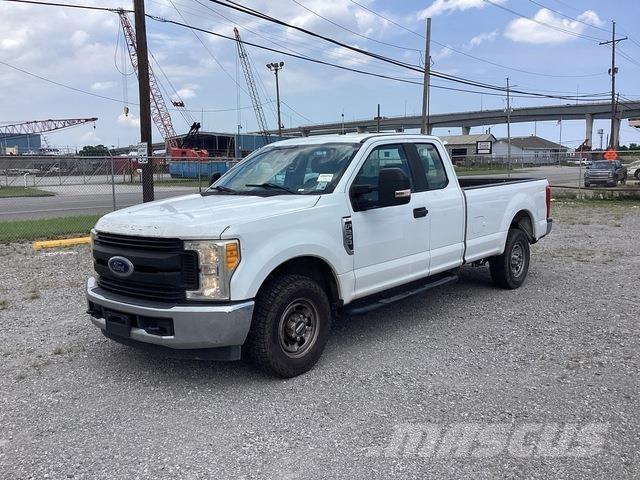 Ford F-250 Prekucniki