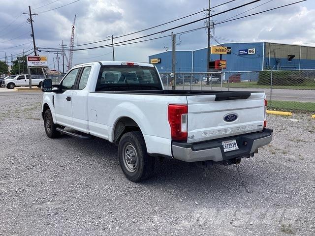 Ford F-250 Prekucniki