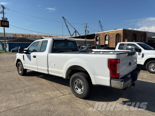 Ford F-250 Drugi