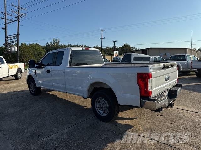 Ford F-250 Drugi
