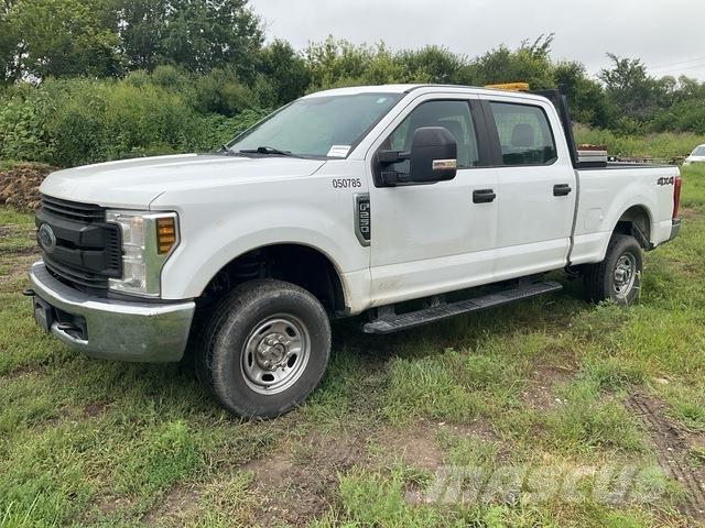 Ford F-250 Drugi