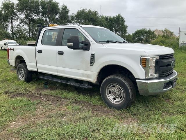 Ford F-250 Drugi