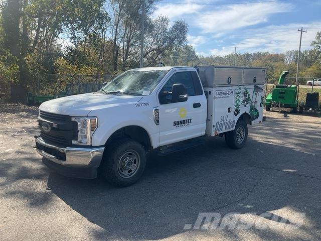 Ford F-250 Komunalna vozila