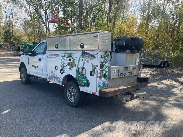 Ford F-250 Komunalna vozila