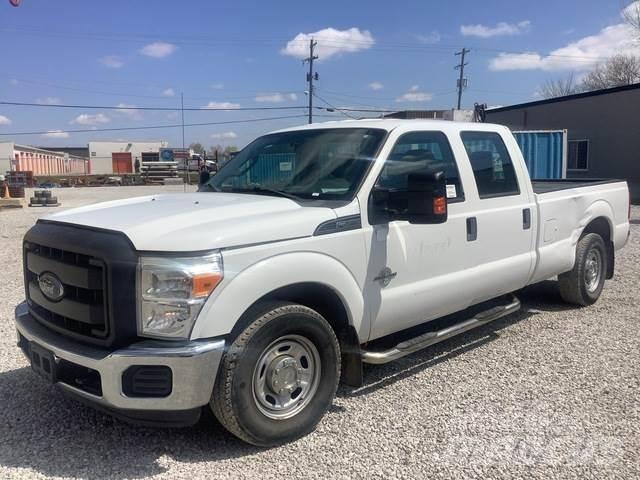 Ford F-250 4x4 Drugi