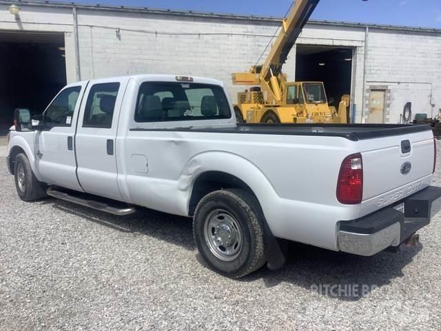 Ford F-250 4x4 Drugi