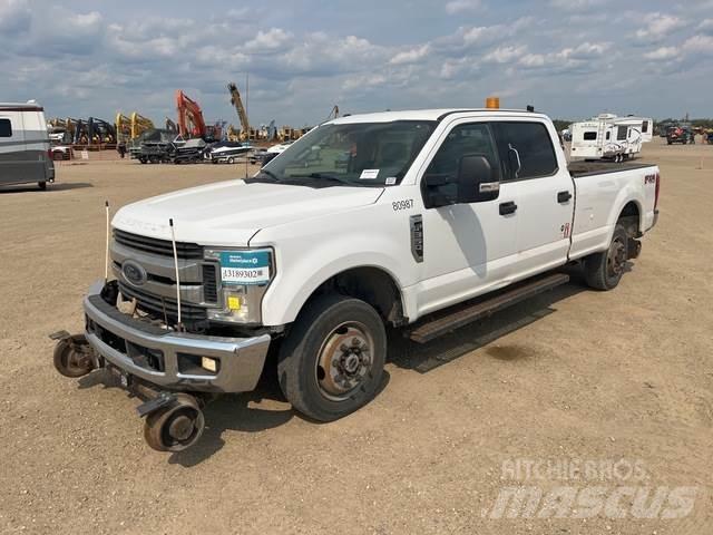 Ford F-350 Drugi
