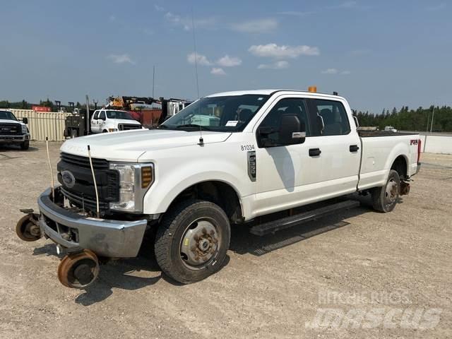Ford F-350 Drugi