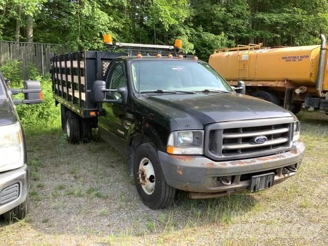 Ford F-350 Tovornjaki s kesonom/platojem