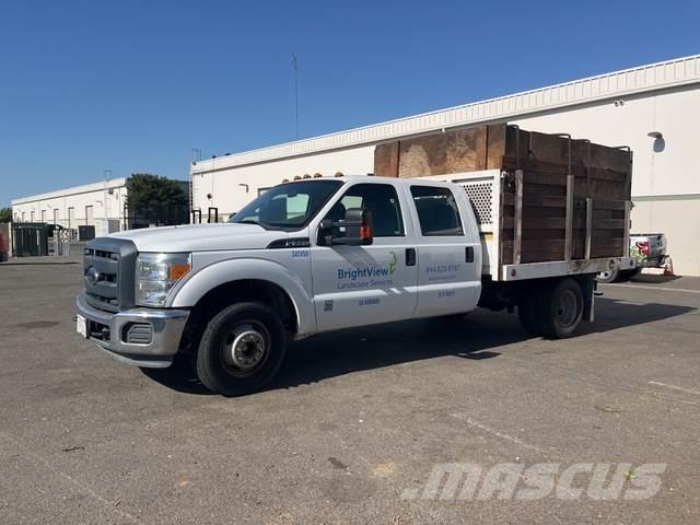 Ford F-350 Tovornjaki s kesonom/platojem