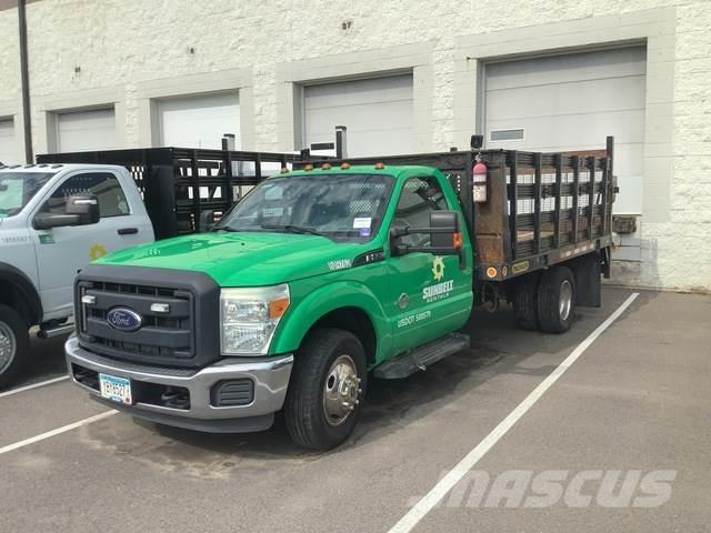 Ford F-350 Tovornjaki s kesonom/platojem